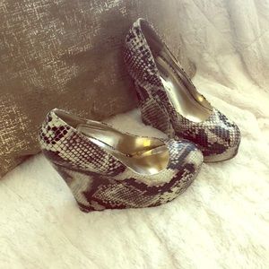 Steve Madden wedge heels